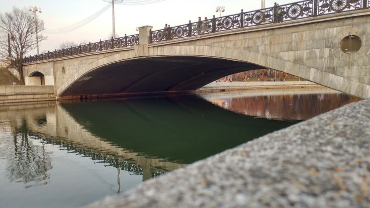 Почти на два месяца закроется мост через Свислочь в районе парка Горького