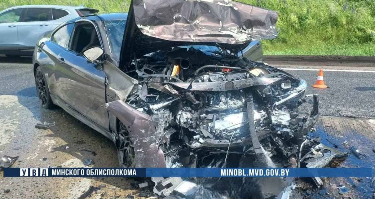 Трагическое ДТП на трассе «Минск-Витебск»: водитель BMW погиб, пассажиры Audi госпитализированы