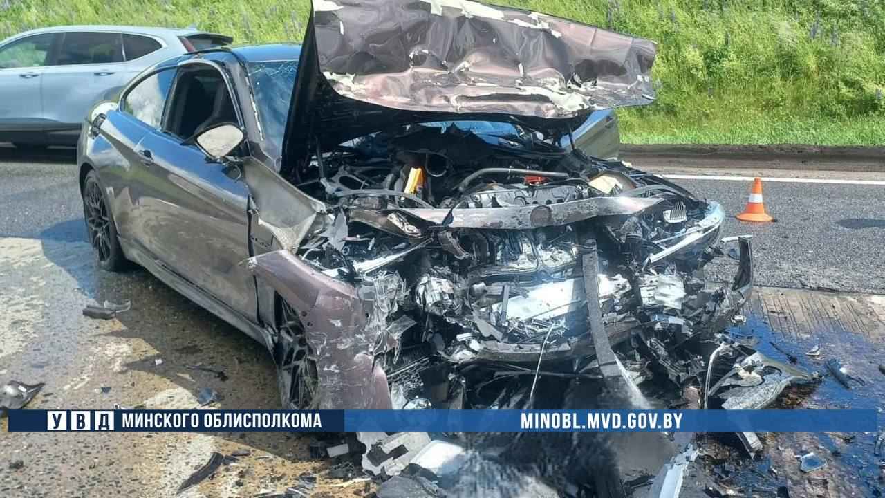 Лобовое ДТП на трассе «Минск-Витебск»: водитель BMW погиб, пассажиры Audi госпитализированы Трагическое ДТП на трассе «Минск-Витебск»: водитель BMW погиб, пассажиры Audi госпитализированы