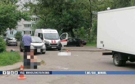 В Солигорске смертельный наезд на мужчину во дворе