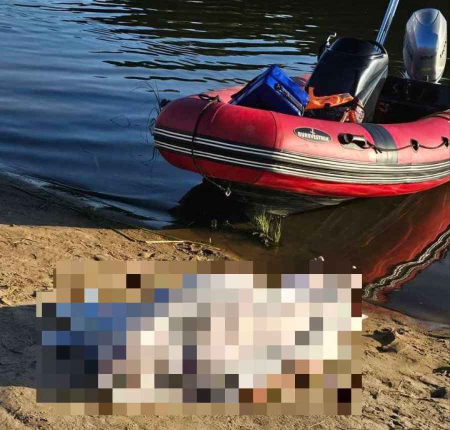 В Комсомольском озере утонул мужчина В Комсомольском озере утонул мужчина