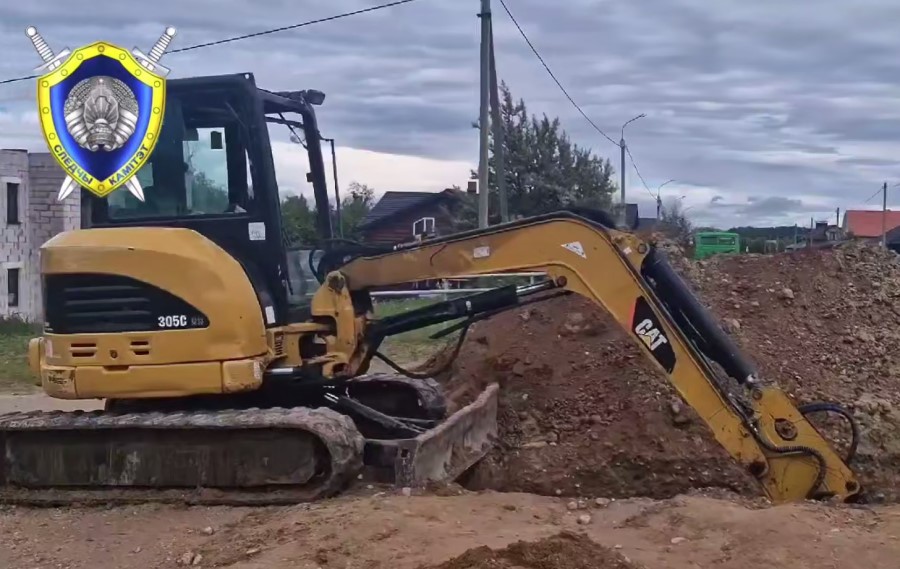 В Гродно под обвалом грунта погиб директор строительной фирмы В Гродно под обвалом грунта погиб директор строительной фирмы