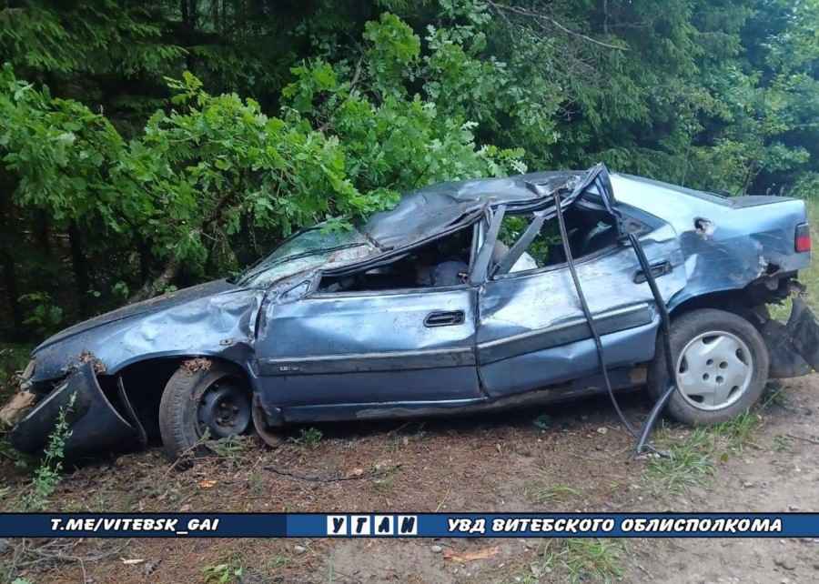В Полоцком районе в аварии погиб молодой водитель