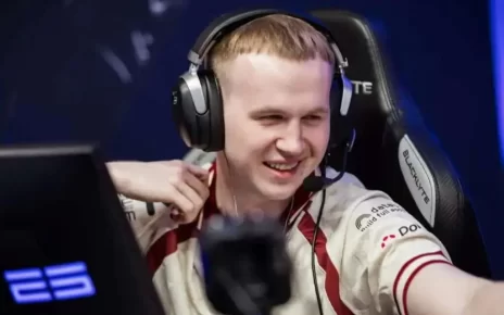 Белорусский киберспортсмен выиграл $600 тысяч на чемпионате мира по CS2