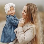 В Беларуси изменят правила расчета пособий по уходу за ребенком до трех лет