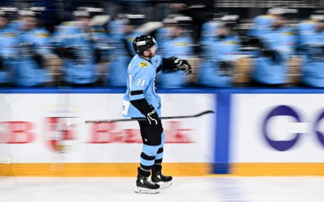 От хоккея до королевских автогонок: смотрим спорт на выходных