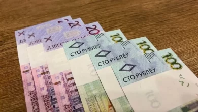Какие зарплаты в госуправлении Беларуси: Белстат раскрыл свежие данные