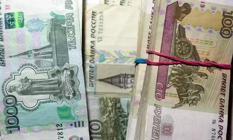 Путин ввел новые ограничения на вывоз наличных рублей из России