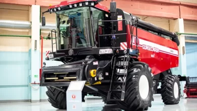 «Гомсельмаш» готовится выпустить 50-тысячный зерноуборочный и 200-тысячный самоходный комбайны