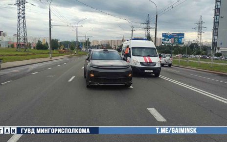На улице Горецкого в Сухарево сбили дорожного рабочего