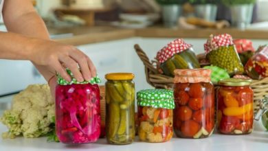 Покупка закаток и продуктов с рук может быть опасной для здоровья