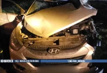 На трассе Р-43 водитель Hyundai "в лоб" врезался в фуру и в результате ДТП скончался на месте